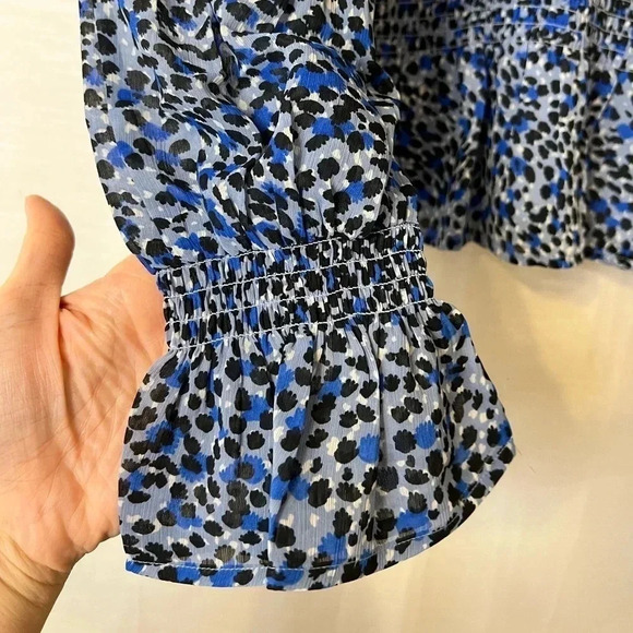 Express NWT Leopard Print Smocked Balloon Sleeve Peplum Top - Picture 5 of 10